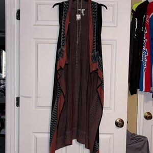 Maurices Women’s Sleeveless Cardigan